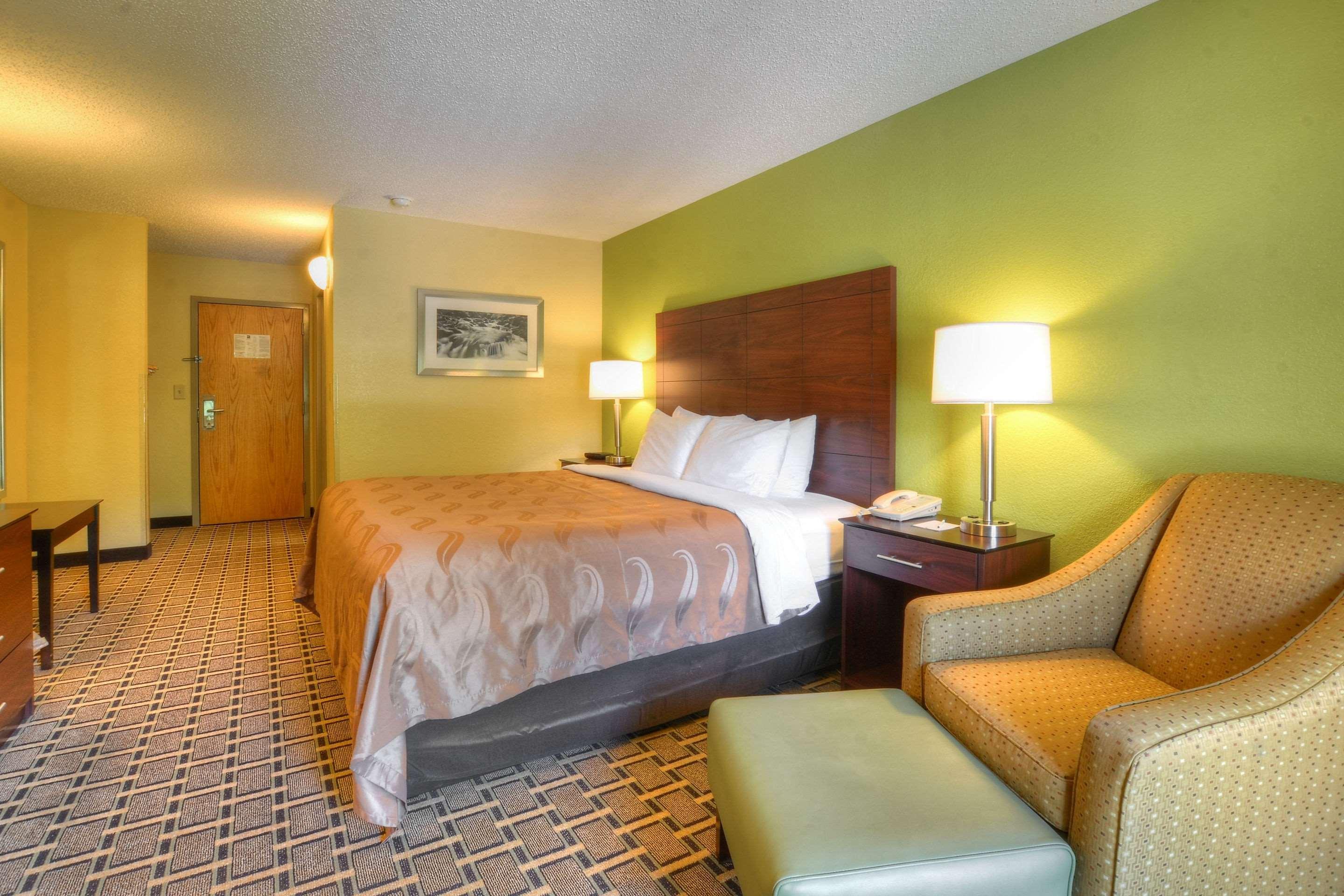 Quality Inn Cherokee Exterior photo