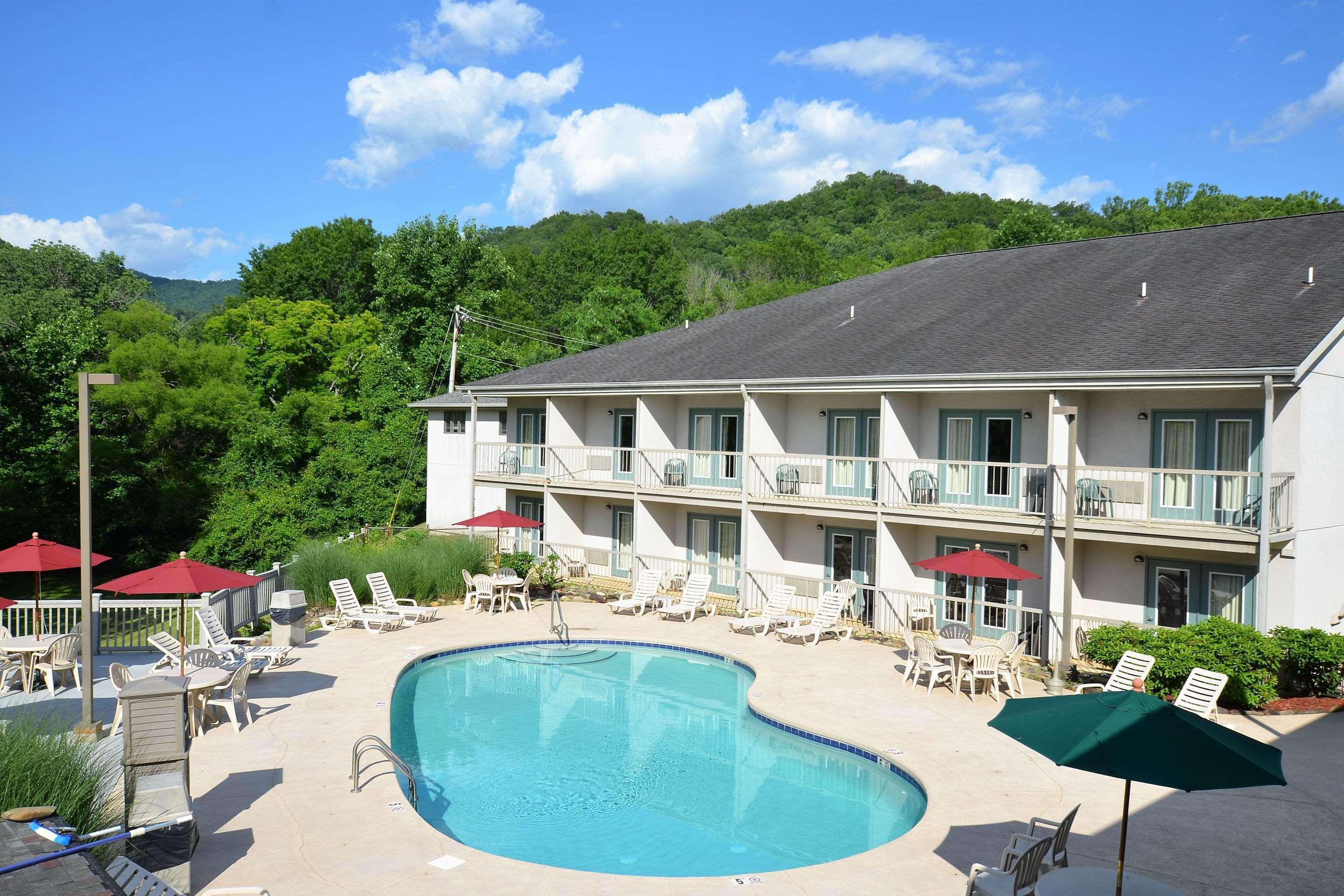 Quality Inn Cherokee Exterior photo